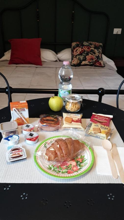 Villa Noemi Bed&Breakfast 比萨 外观 照片